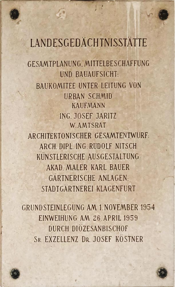 Beschriftung Landesgedächtnisstelle Kreuzbergl